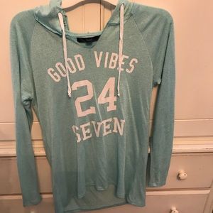 Thin Long Sleeve/Sweater